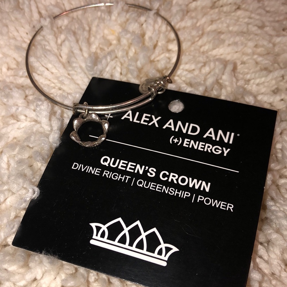 Alex and Ani - Queen’s Crown